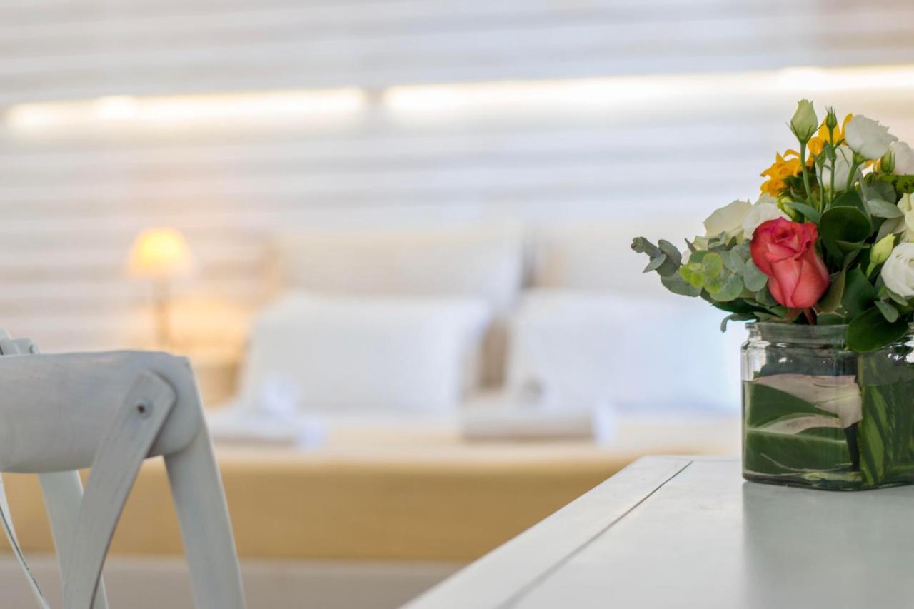 With-Inn Mykonos Suites Tourlos Exterior photo