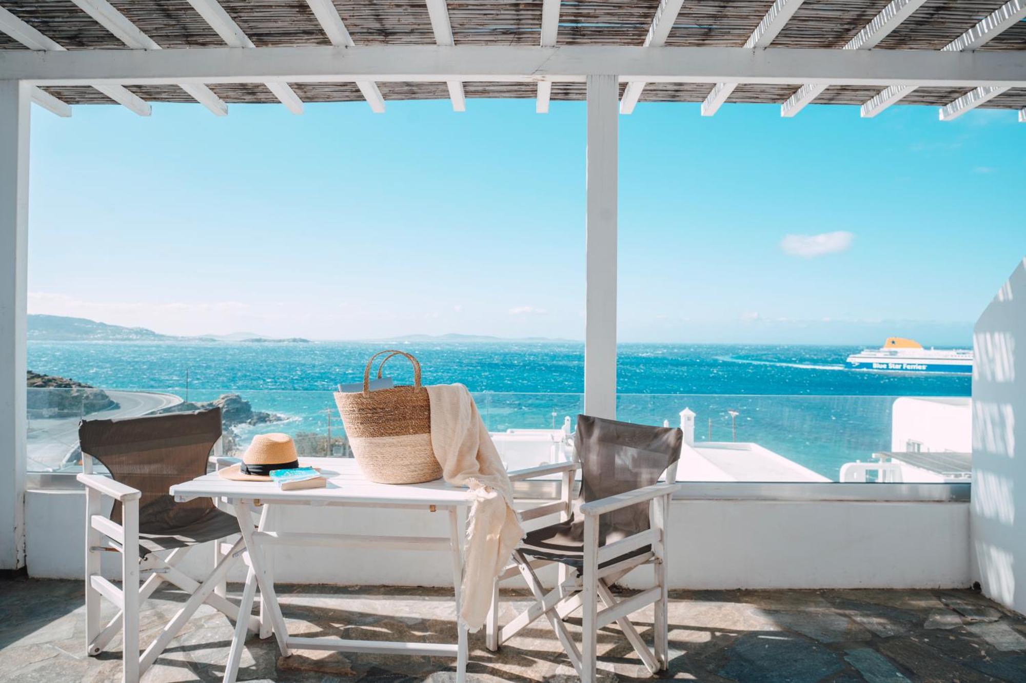 With-Inn Mykonos Suites Tourlos Exterior photo