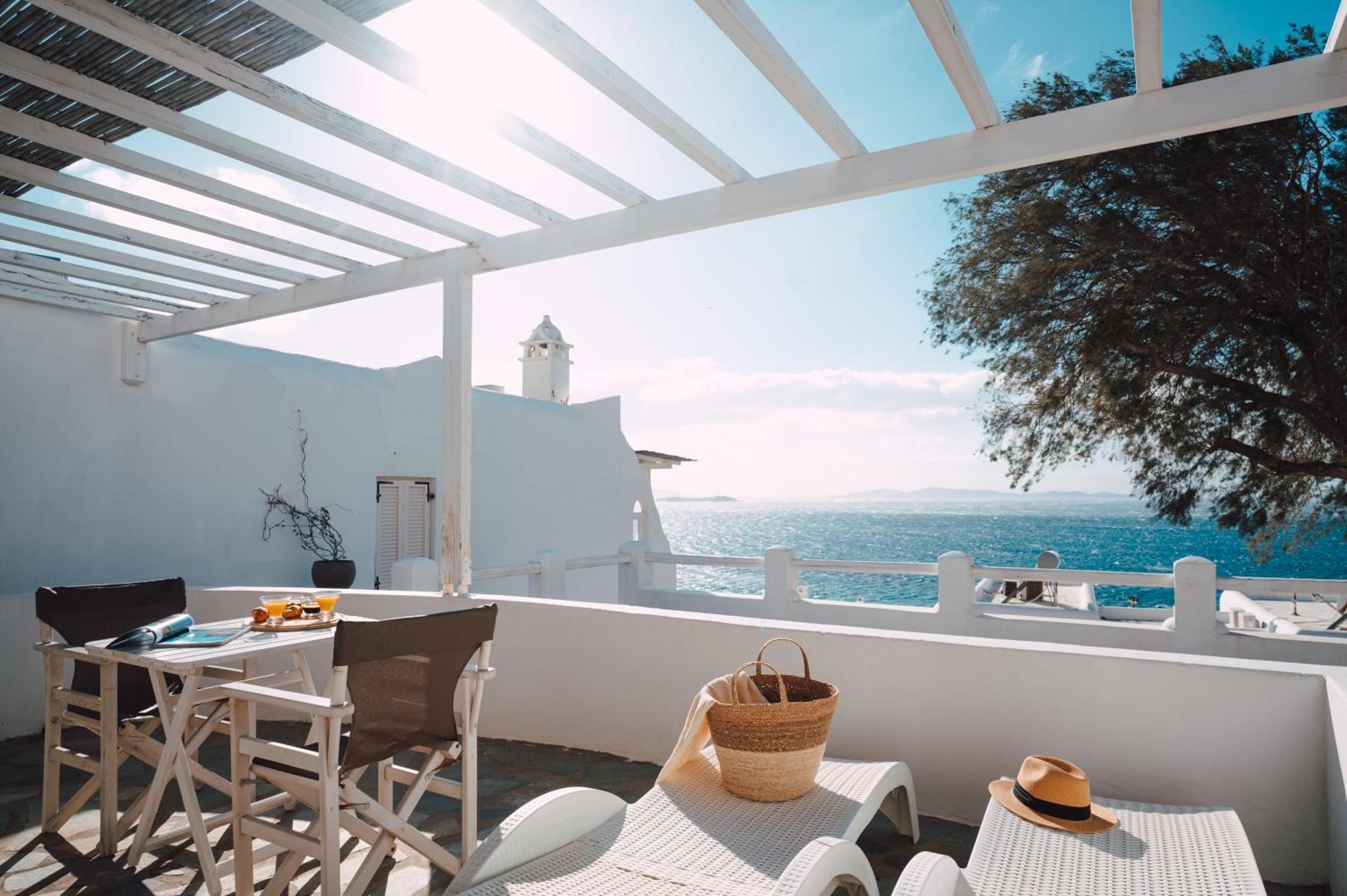 With-Inn Mykonos Suites Tourlos Exterior photo