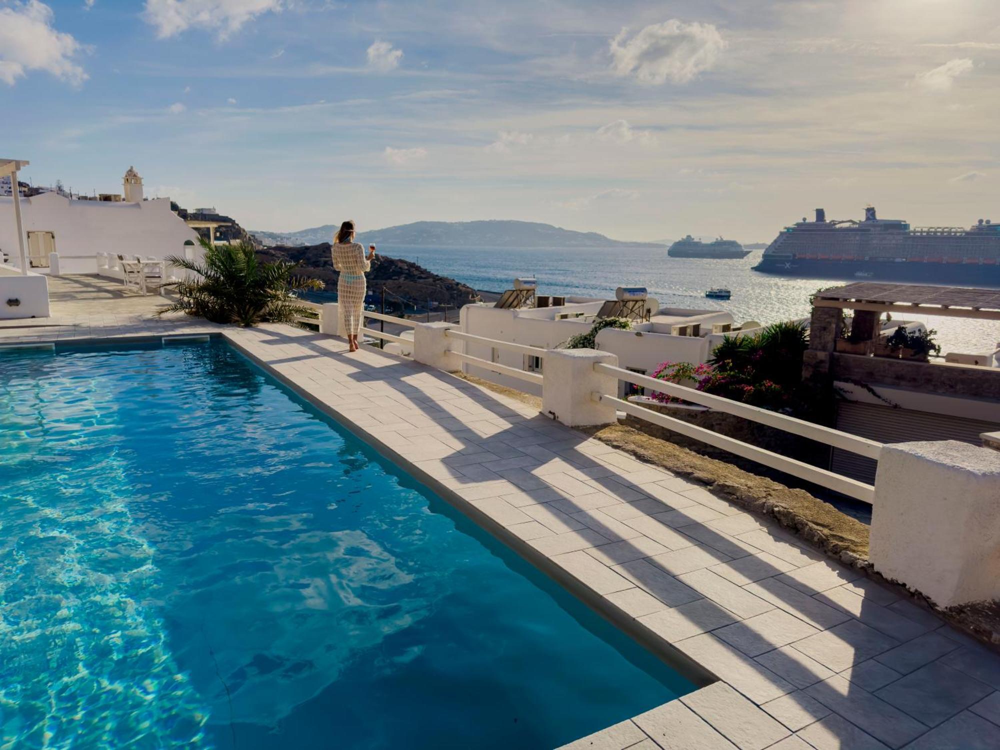With-Inn Mykonos Suites Tourlos Exterior photo